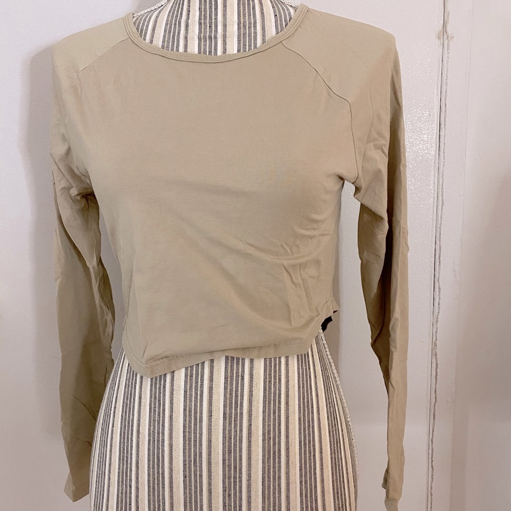 Beige Althetic Long Sleeve Crop Top